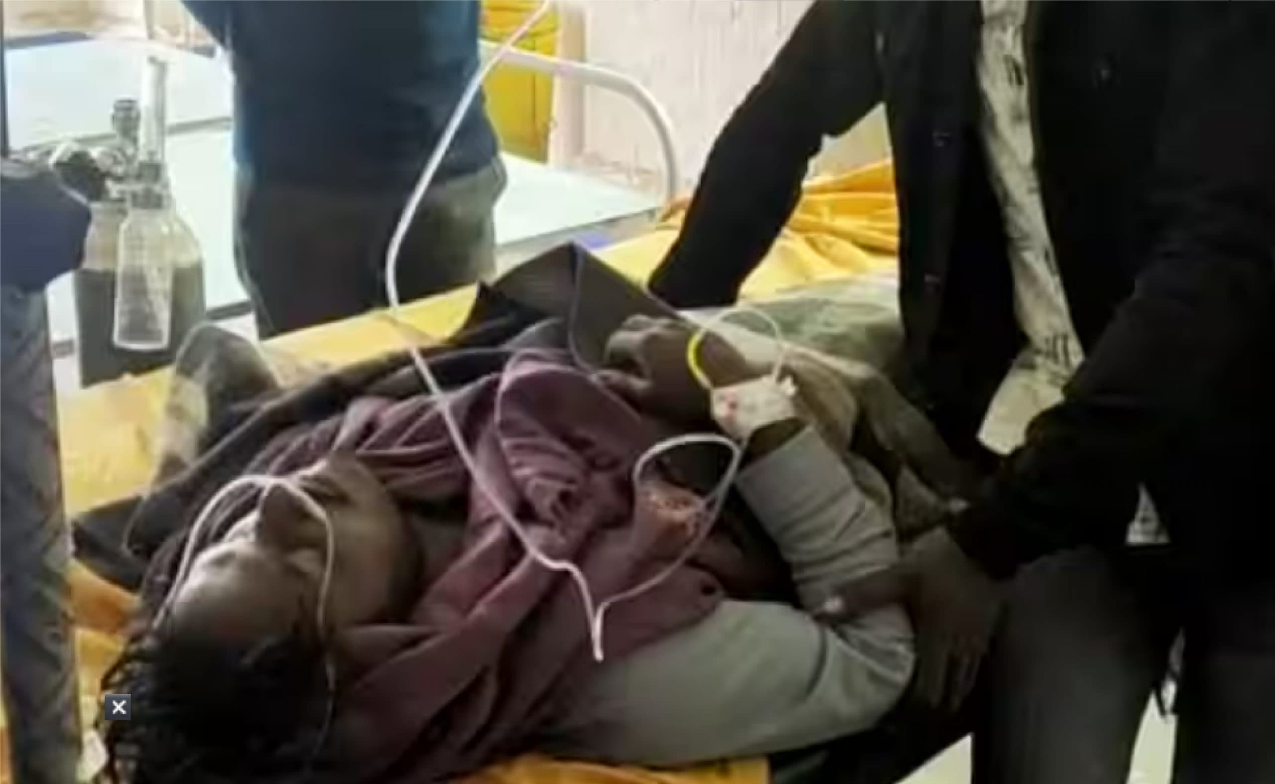 नवादा में कमरे का दरवाजा बंद कर एक ही रूम में सोया था परिवार, दम घुटने से 6 लोग हुए बेहोश, एक की गयी जान