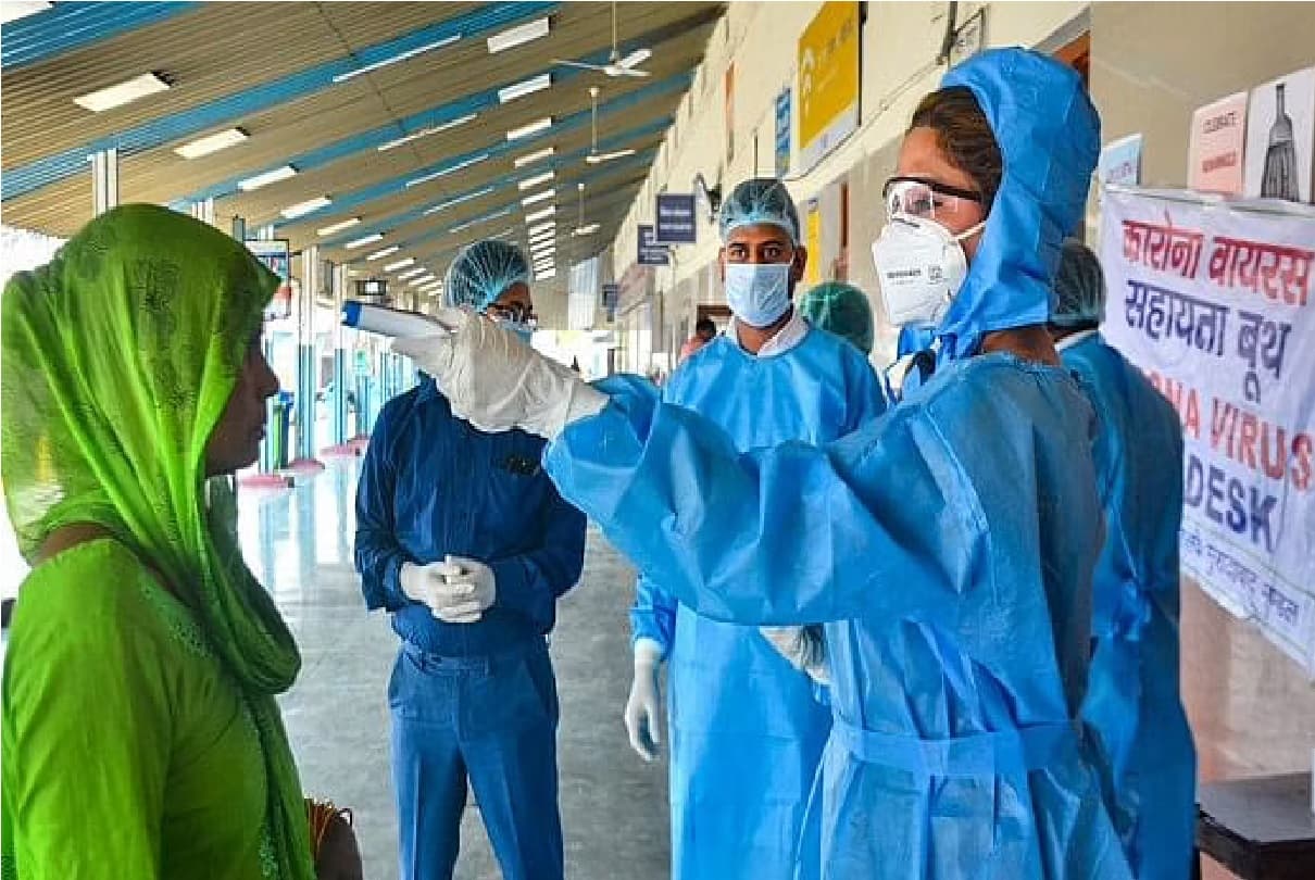 Third Wave Of Corona : जल्द आयेगी तीसरी लहर ? इन राज्यों में बढ़े मामले,जानें झारखंड, बिहार, यूपी का हाल