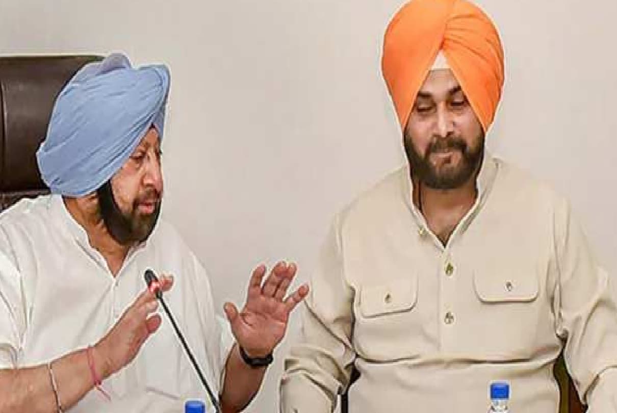 कैप्टन अमरिंदर की मौजूदगी में आज सिद्धू बनेंगे पंजाब कांग्रेस के नये "कैप्टन "