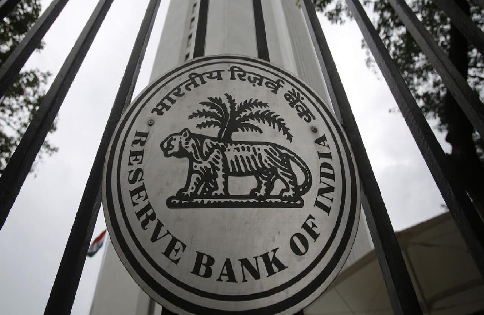 Indian Economy Growth: आरबीआई ने घटाई विकास दर, 10.50 फीसदी से किया 9.5 फीसदी, जानें Repo Rate में कितना हुआ बदलाव