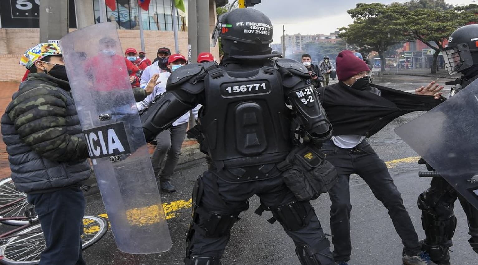 कोरोना महामारी में बढ़ गयी बिजली की खपत, जानें क्या है कारण