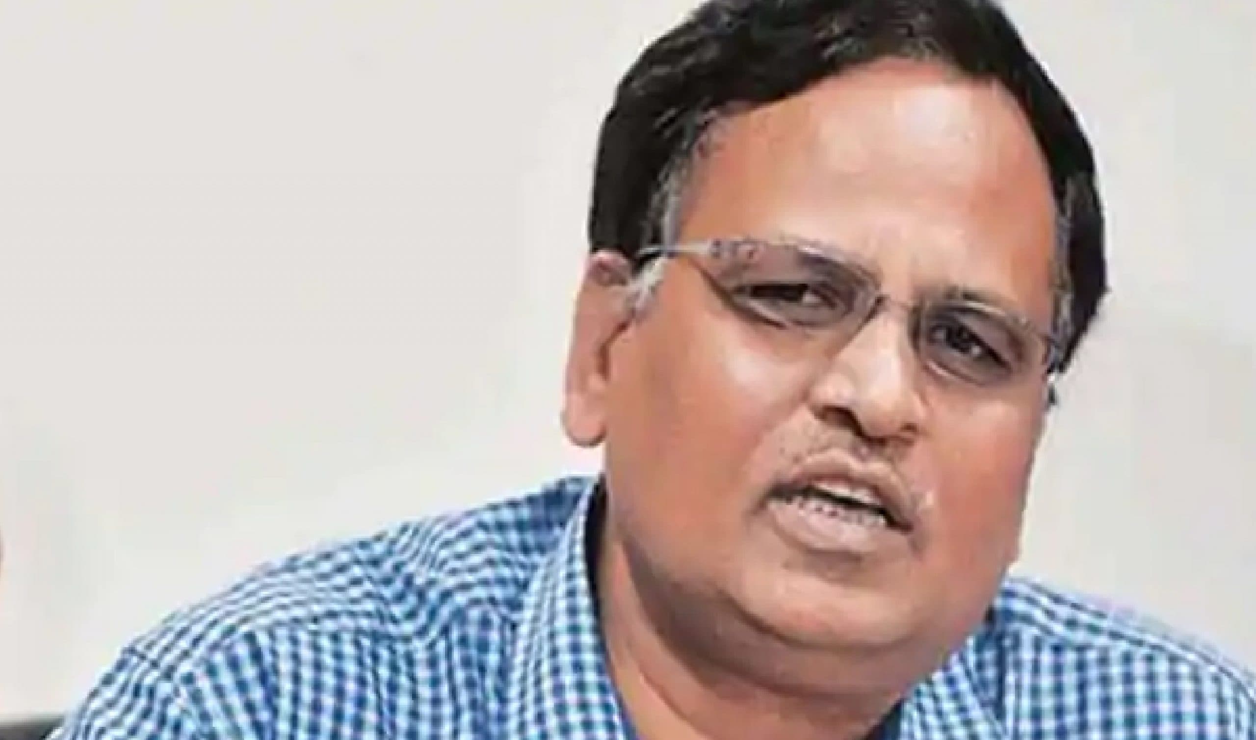 AAP के मंत्री सत्येंद्र जैन पर 10 करोड़ रुपये वसूली का आरोप, जेल में बंद सुकेश ने LG को लिखी चिट्ठी