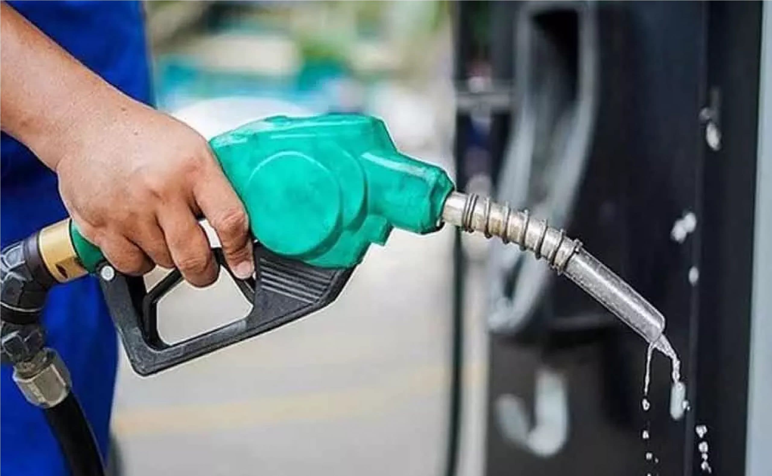 Jharkhand Petrol Diesel Price: पलामू में आज सबसे ज्यादा महंगा है पेट्रोल-डीजल, जानें आपके शहर में क्या है कीमत