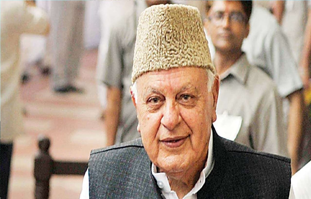 jammu kashmir news : पाकिस्तान जाना होता तो 1947 में जाते, यह भाजपा का नहीं गांधी का देश है : फारूक अब्दुल्ला