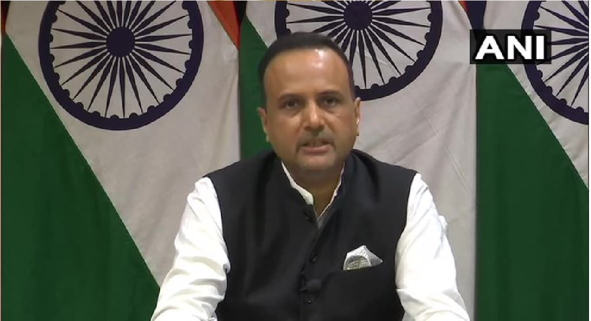 पूरी दुनिया जानती है, पाकिस्तान यूएन प्रतिबंधित आतंकियों को शरण देता है : विदेश मंत्रालय