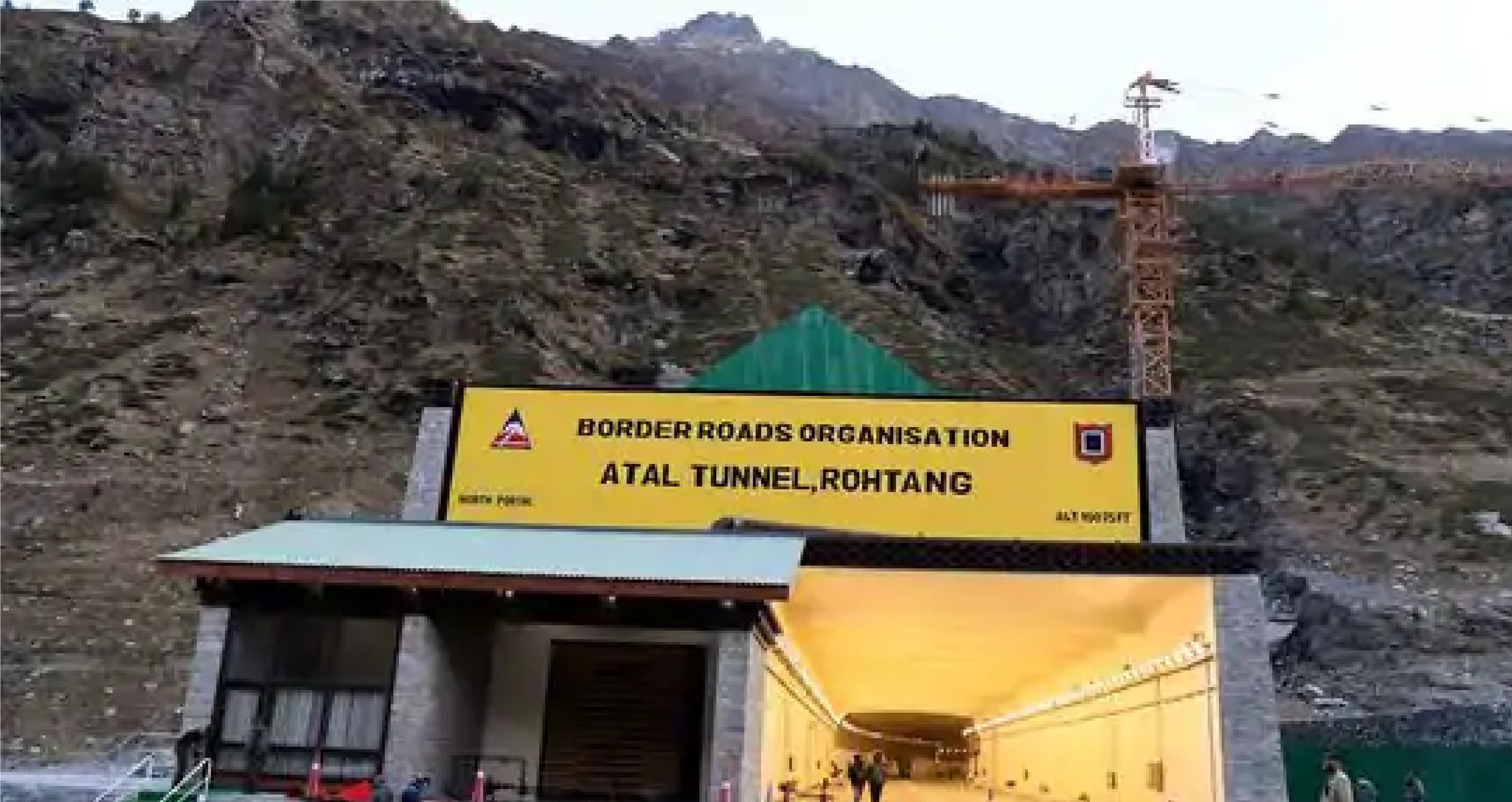 सुल्तानपुर सांसद मेनका गांधी के खिलाफ मुजफ्फरपुर जिला कोर्ट में मुकदमा दर्ज, जानें क्या है मामला