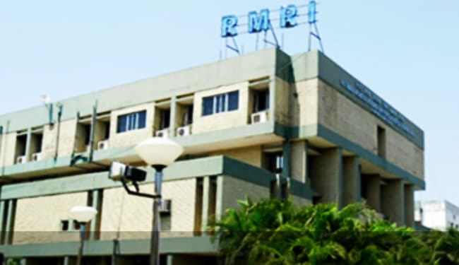 RMRI में दो कर्मी और टेक्निशियन कोरोना संक्रमित, दो दिनों तक बंद रहेगी जांच, पटना के ढाई दर्जन इलाके कटेंमेंट जोन घोषित