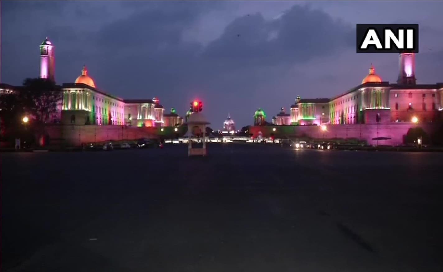 UGC: ऑनलाइन-डिस्टेंस डिग्री भी रेगुलर डिग्री के बराबर, बिहार में सिर्फ NOU को डिस्टेंस एजुकेशन की अनुमति