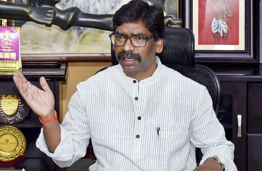 12 वर्षों से नेपाल में फंसी लोहरदगा की महिला को वापस लायेगी हेमंत सरकार, जानें अभी कहां है महिला
