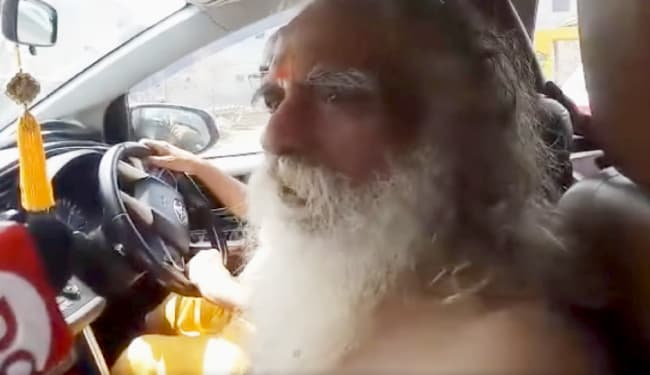 Purnea: पूर्णिया विवि ने बदली परीक्षा की तिथि, विवाह के रोज परीक्षा देने पहुंची प्रेम कुमारी उर्फ प्राची