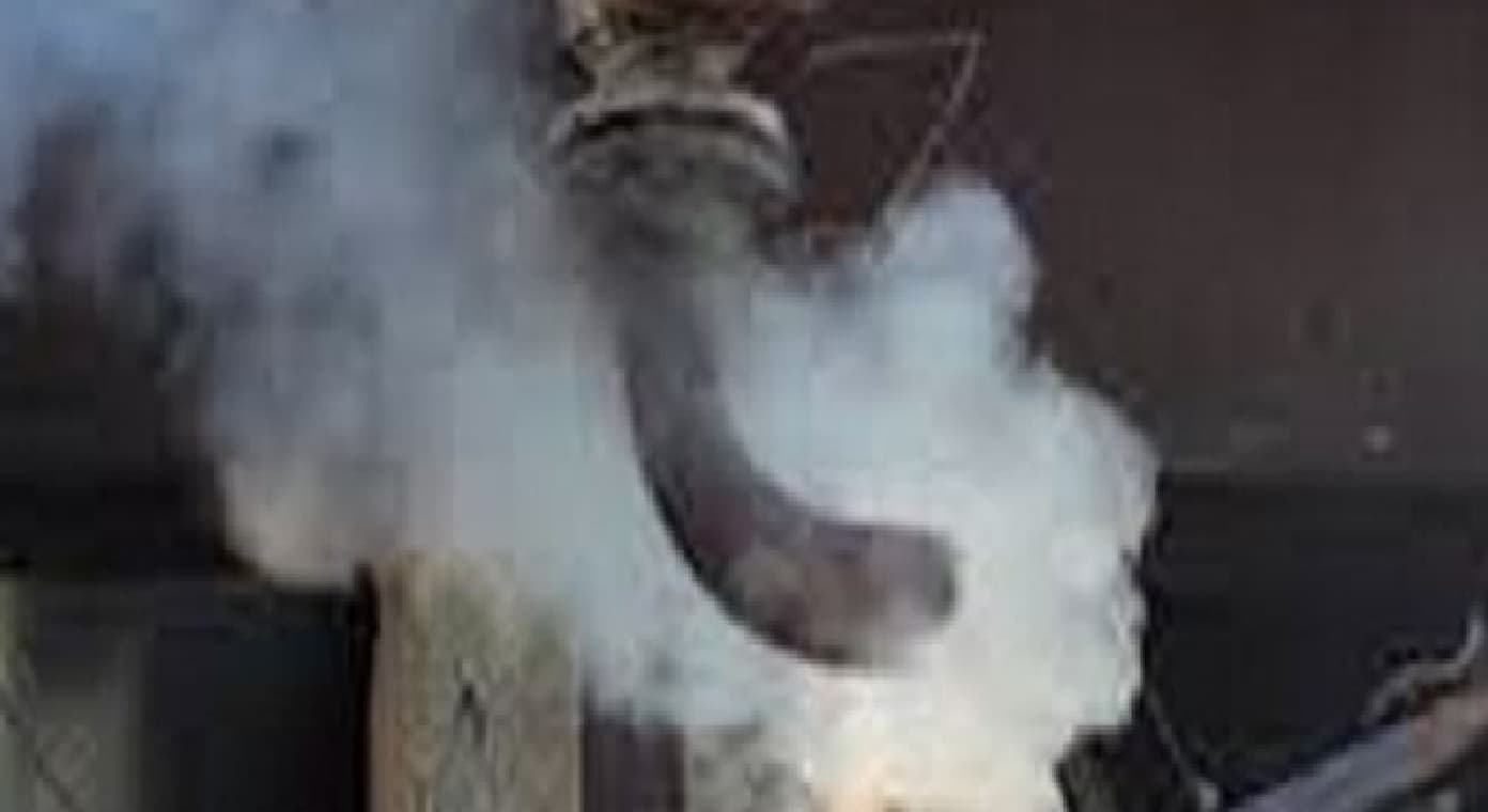 वैक्सीन के रिकार्ड पर उठने लगे सवाल,मोदी सरकार पर राजनीतिक हमले तेज