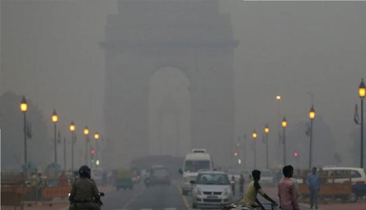 प्रदूषण पर नियंत्रण के लिए सरकार ले रही सख्त फैसले, दिल्ली के साथ अब यहां भी स्कूल कॉलेज बंद