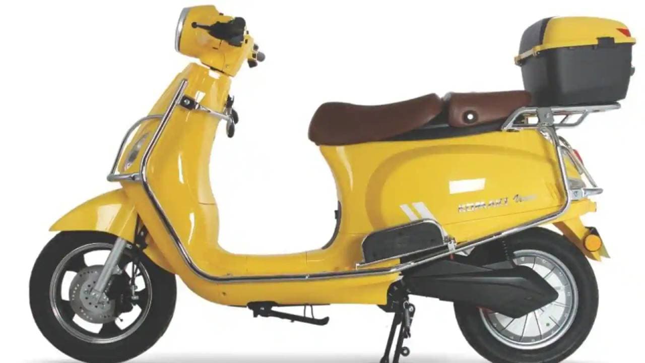 रिमूवेबल बैटरी के साथ अपग्रेडेड कोमाकी वेनिस इलेक्ट्रिक स्कूटर लॉन्च, जानें कितनी है माइलेज