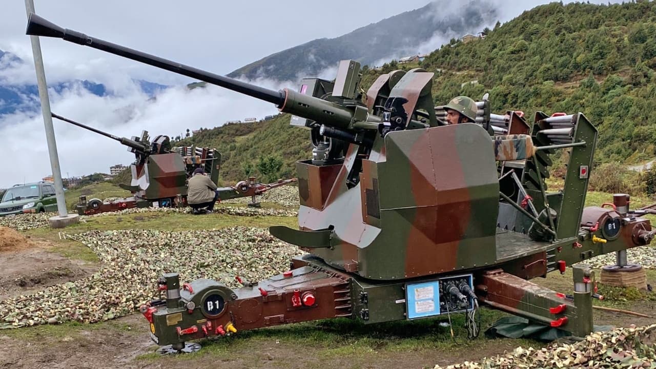 सेना के शीर्ष कमांडर कल से भारत की सुरक्षा चुनौतियों, एलएसी के हालात की समीक्षा करेंगे