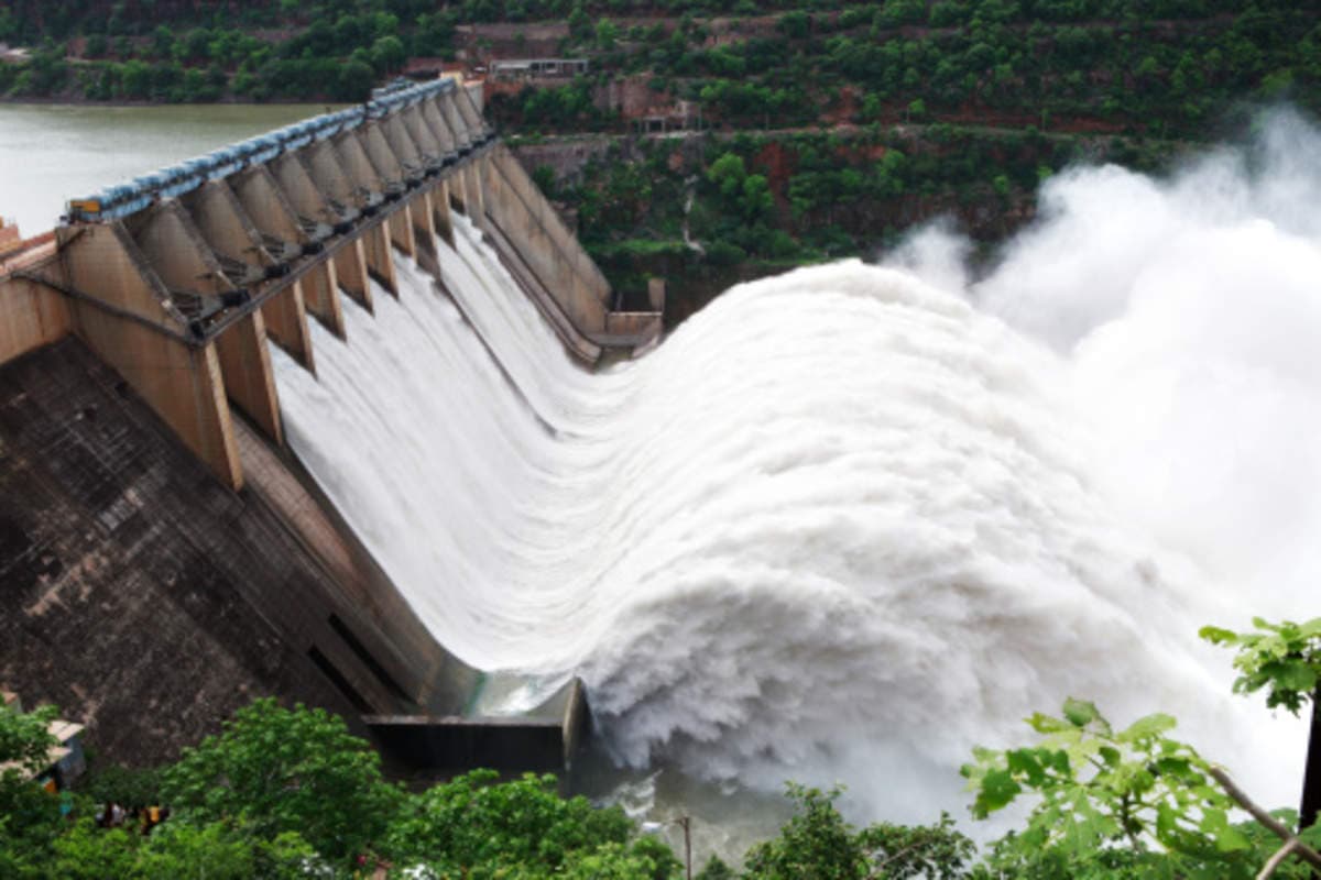 सुप्रीम कोर्ट की रोक के बावजूद उत्तराखंड में 7 पनबिजली परियोजनाओं को मंजूरी, बाढ़ में हुई थी 5000 की मौत सुप्रीम कोर्ट की रोक के बावजूद उत्तराखंड में 7 पनबिजली परियोजनाओं को मंजूरी, बाढ़ में हुई थी 5000 की मौत