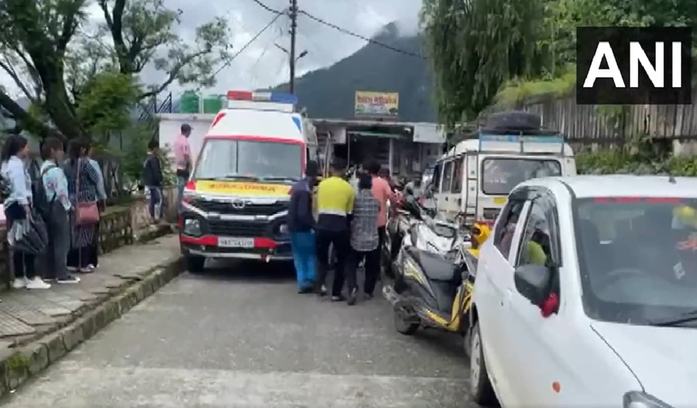 उत्तराखंड के चमोली में नमामि गंगे प्रोजेक्ट में बड़ा हादसा, करंट लगने से 15 लोगों की मौत, 21 घायल