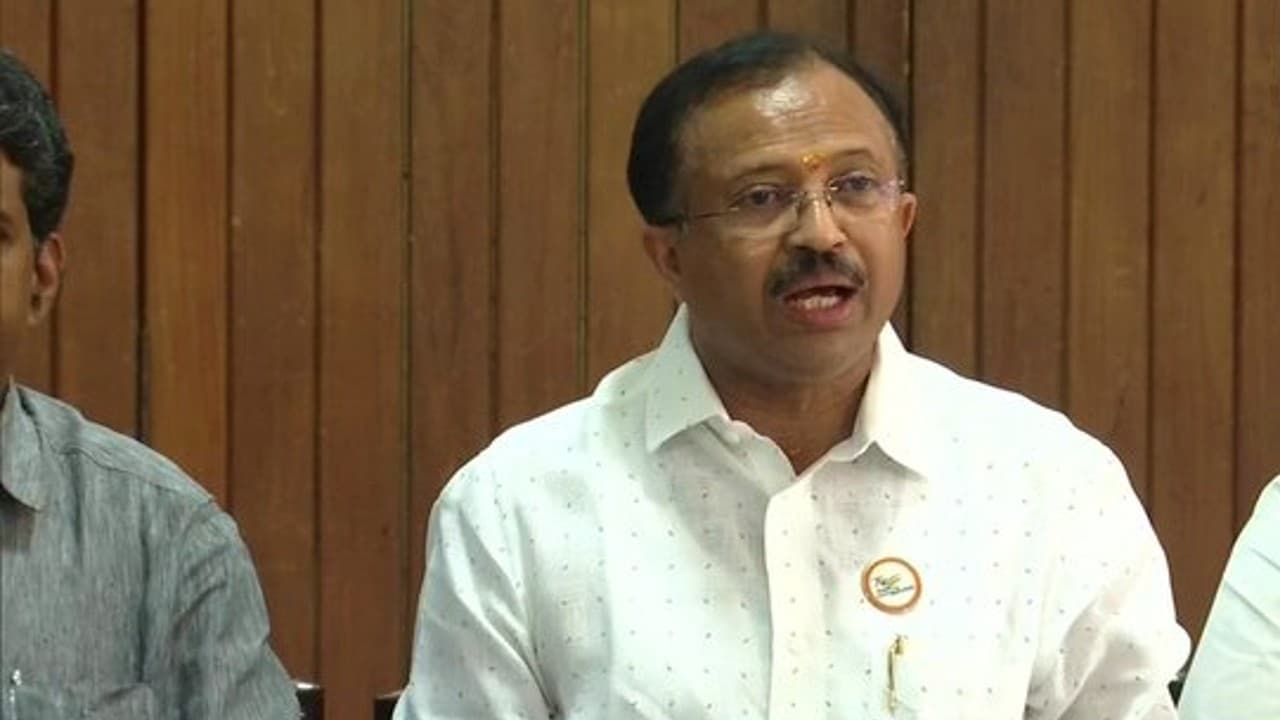 केरल : महिला सुरक्षा पर विदेश राज्य मंत्री मुरलीधरन ने उठाए सवाल, कोच्चि के मॉडल गैंगरेप केस में 4 अरेस्ट