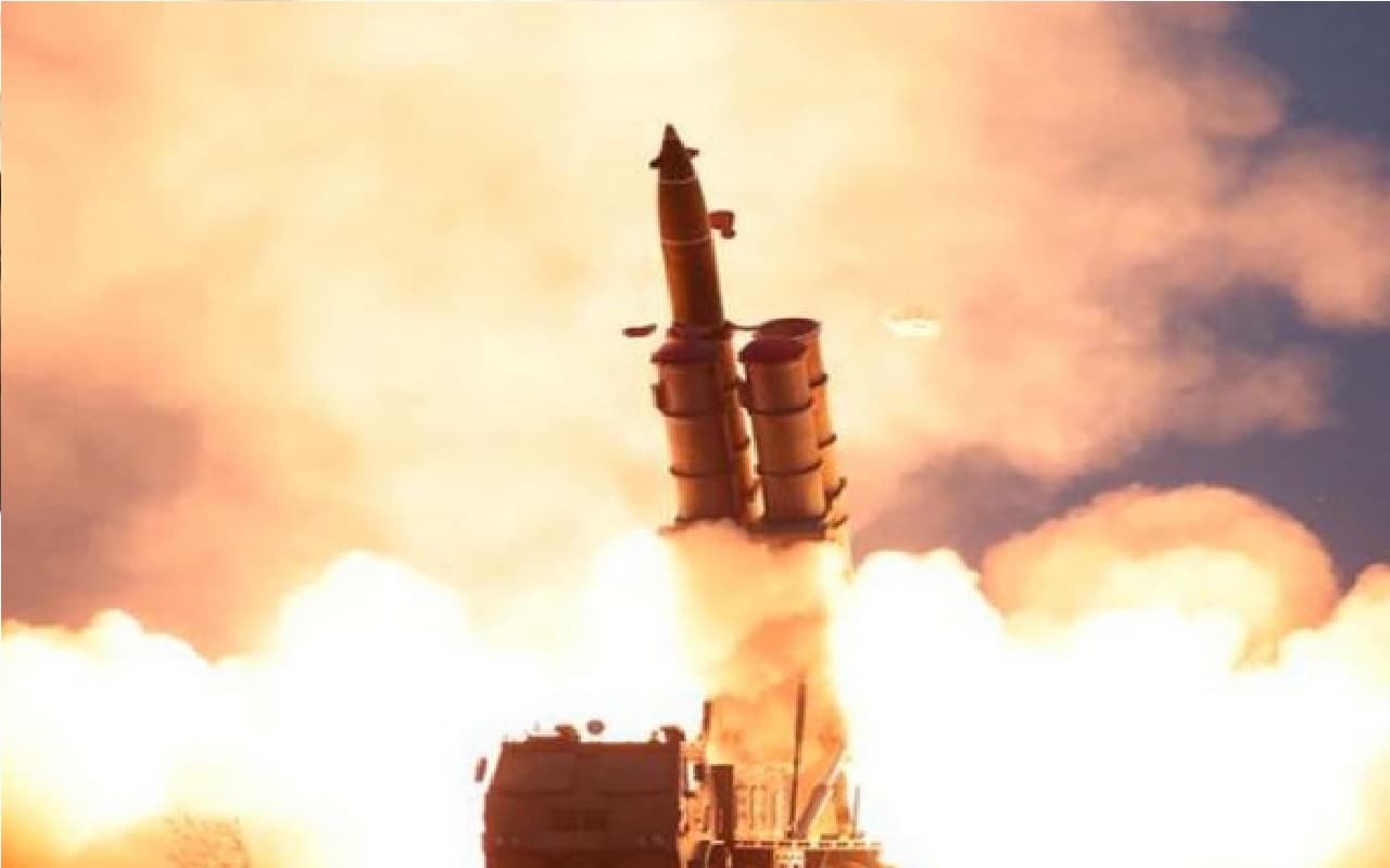 DRDO और नौसेना ने VL-SRSAM मिसाइल का किया सफल परीक्षण, खासियत ऐसी की दुश्मनों के हालत हो जायेंगे पस्त