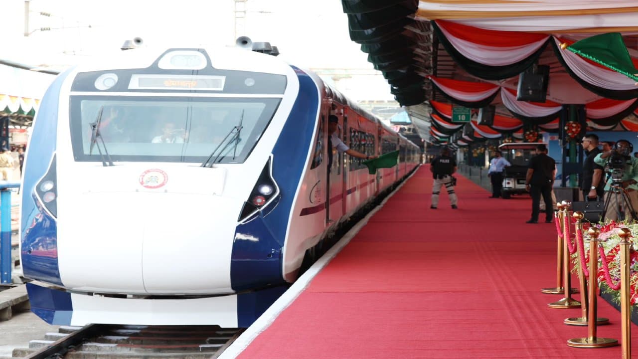 बिहार: पटना-रांची वंदे भारत का जारी हुआ शेड्यूल, पीएम नरेंद्र मोदी दिखा सकते हैं हरी झंडी, जानें पूरी डिटेल