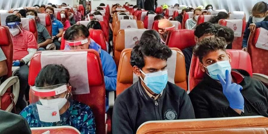 Coronavirus News: भारत के बाद अमेरिका ने भी चीन से यात्रा पर बढ़ायी सख्ती, कोविड निगेटिव रिपोर्ट अनिवार्य