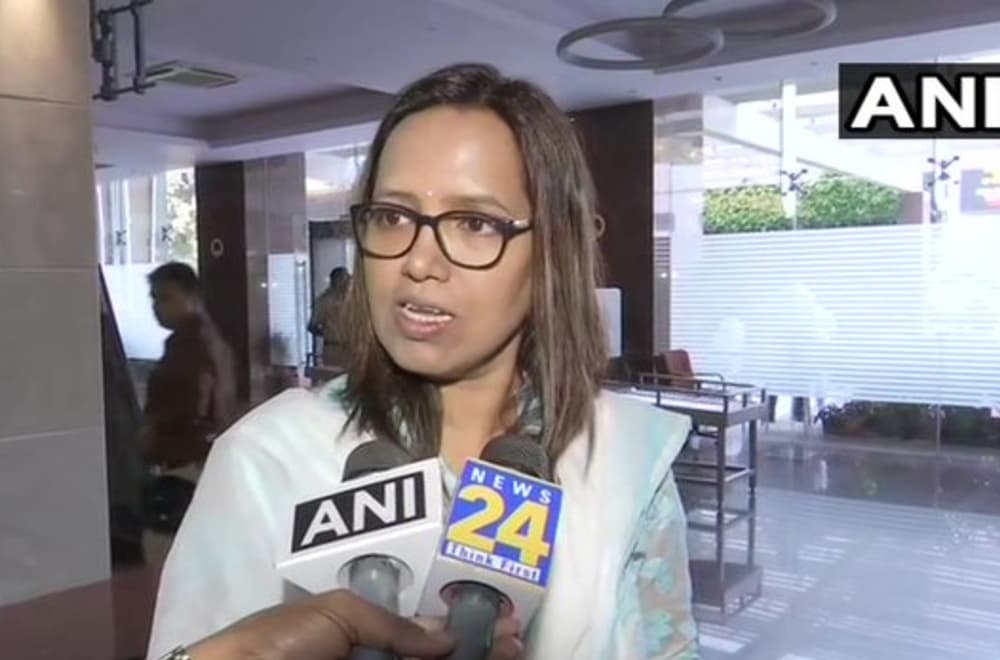 Board Exam 2021: महाराष्ट्र में 10वीं और 12वीं बोर्ड की परीक्षा स्थगित, शिक्षा मंत्री वर्षा गायकवाड़ ने दी जानकारी