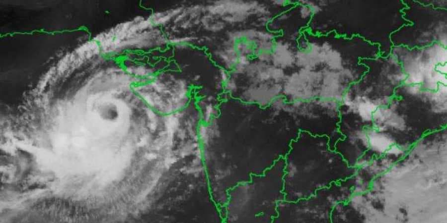 'अम्फान': 21 साल बाद आया जब महातूफान तो टेक्नोलॉजी ने बचायी हजारों की जान, जानिए कैसे
