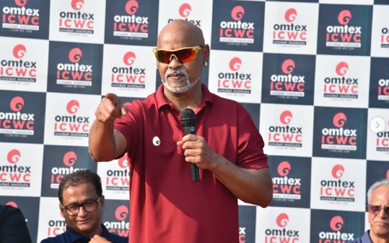 Vinod Kambli: पूर्व भारतीय क्रिकेटर विनोद कांबली के खिलाफ FIR दर्ज, पत्नी ने लगाया मारपीट का आरोप