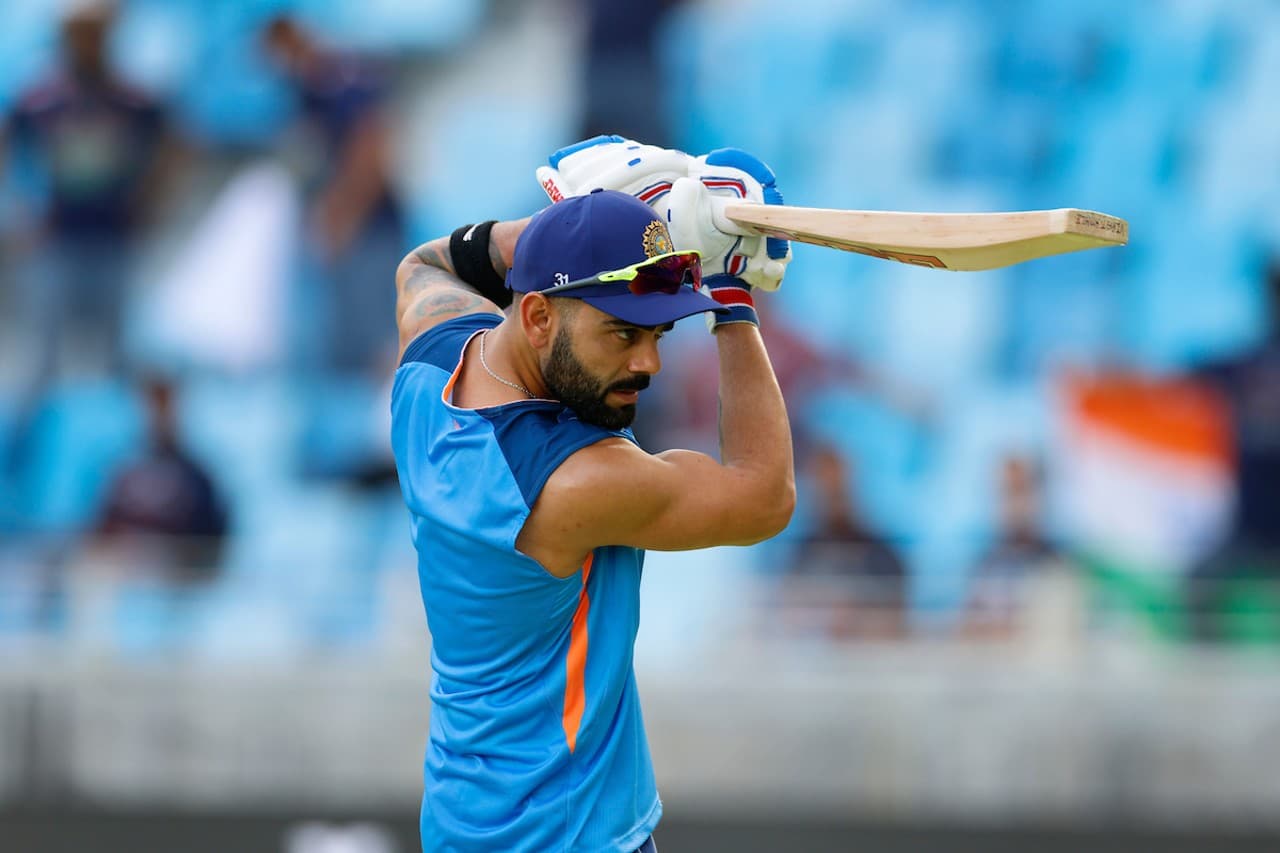 Virat Kohli: लौट रहा है विराट कोहली का पावर गेम, टीम इंडिया के पूर्व दिग्गज ने की जमकर तारीफ