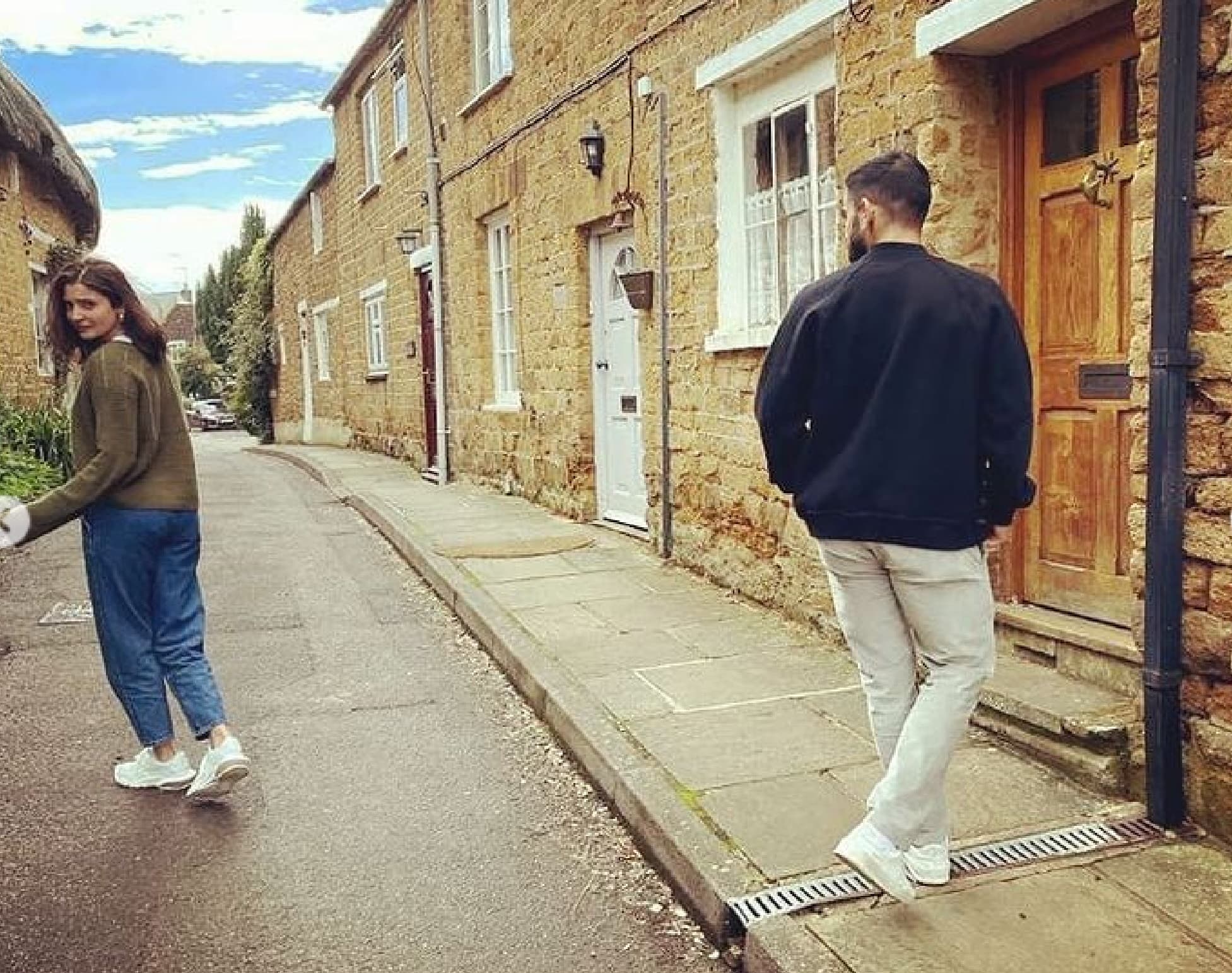 IND vs ENG : लंदन की गलियों में क्या कर रहे हैं विराट-अनुष्का, तसवीरें वायरल