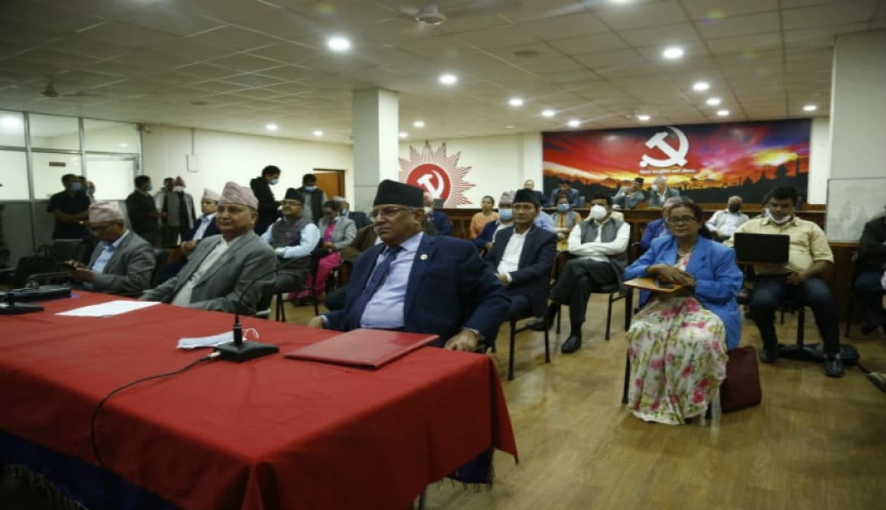 LAC पर तनाव के बीच चीन के साथ बैठक कर अपने ही घर में बुरी तरह घिरी NCP