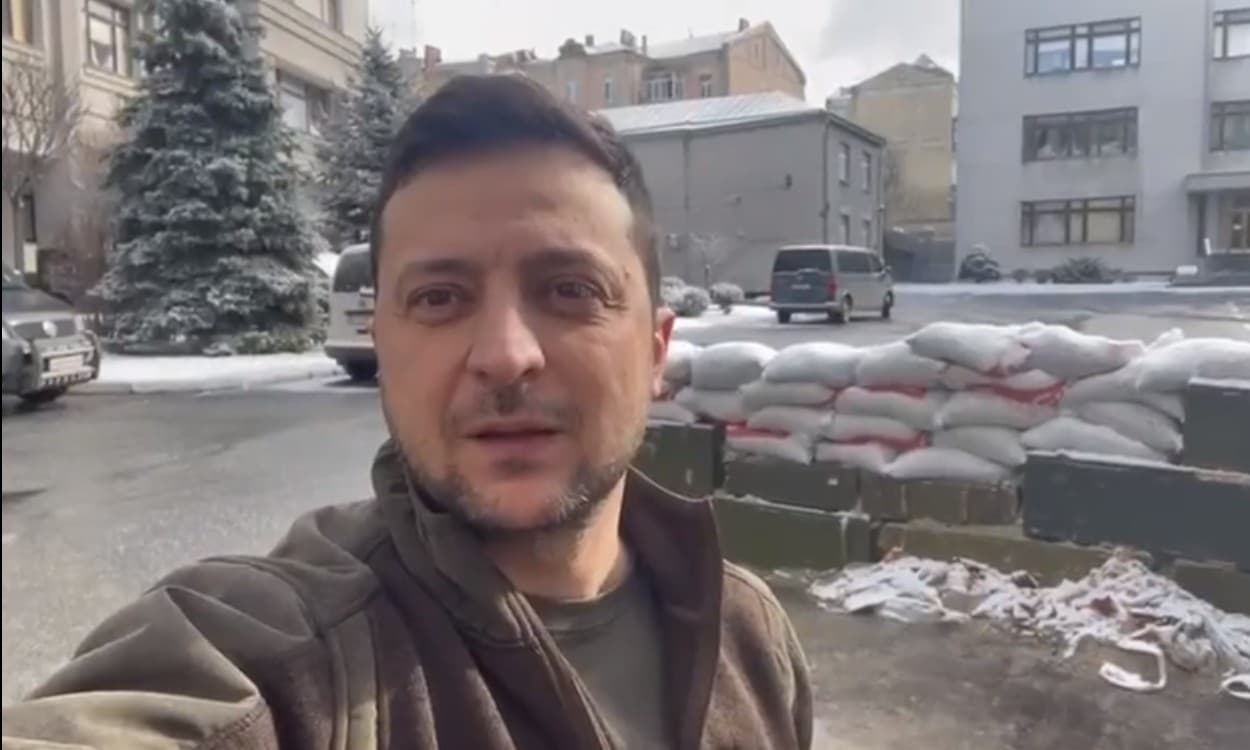 रूस-यूक्रेन युद्ध : पुतिन के आगे झुके जेलेंस्की! रूस की विनाशलीला देख समझौते का दिया संकेत