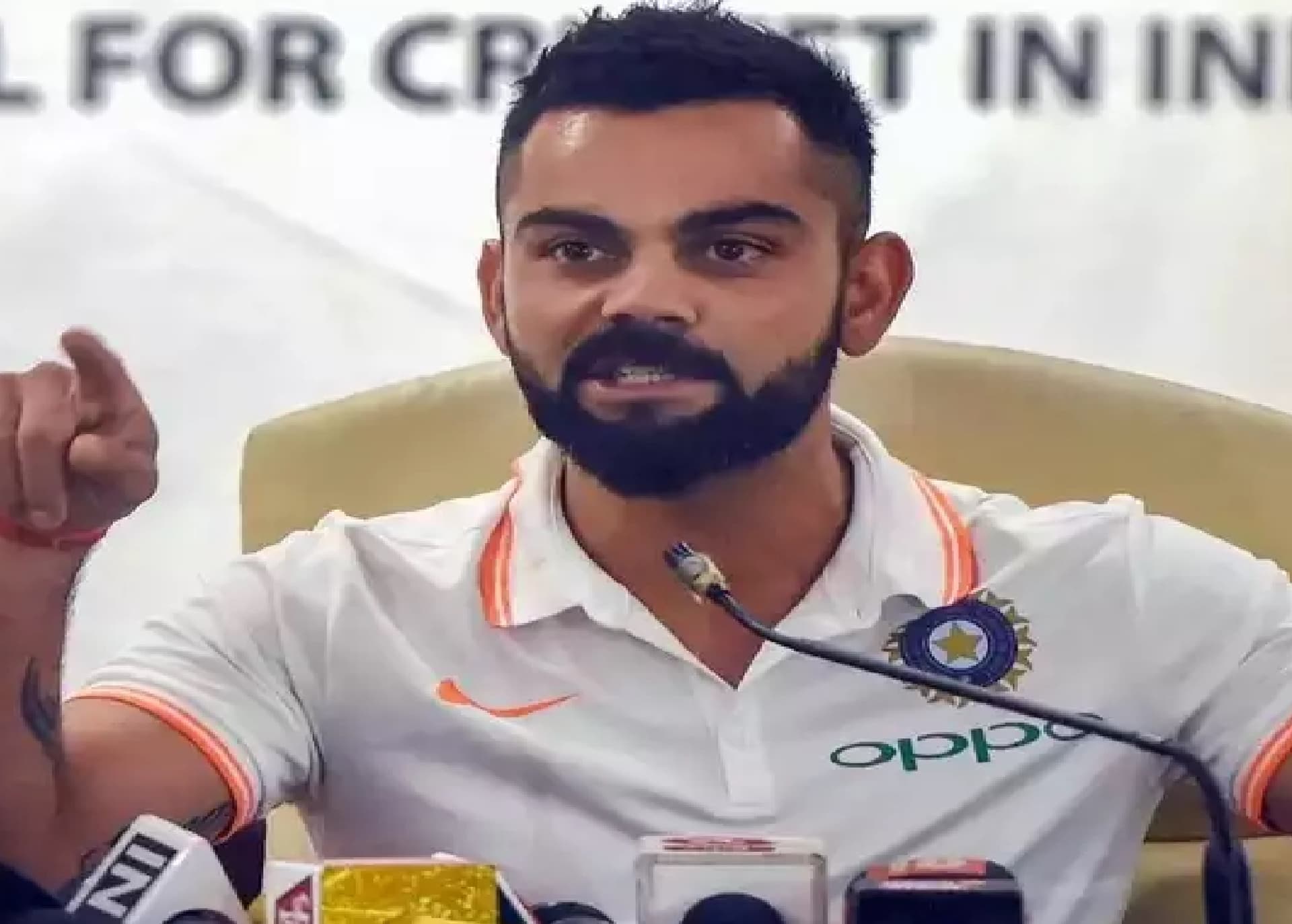 ICC Test Ranking : आईसीसी बल्लेबाजी रैंकिंग में विराट कोहली नंबर 5 पर बरकरार, रोहित शर्मा ने लगायी छलांग ICC Test Ranking : आईसीसी बल्लेबाजी रैंकिंग में विराट कोहली नंबर 5 पर बरकरार, रोहित शर्मा ने लगायी छलांग