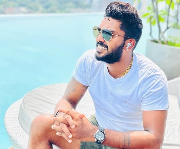 IPL 2021: आरसीबी के साथ जुड़ेगा टीम इंडिया को हराने वाला यह खतरनाक गेंदबाज, कोहली के बुलावे पर आ रहा भारत