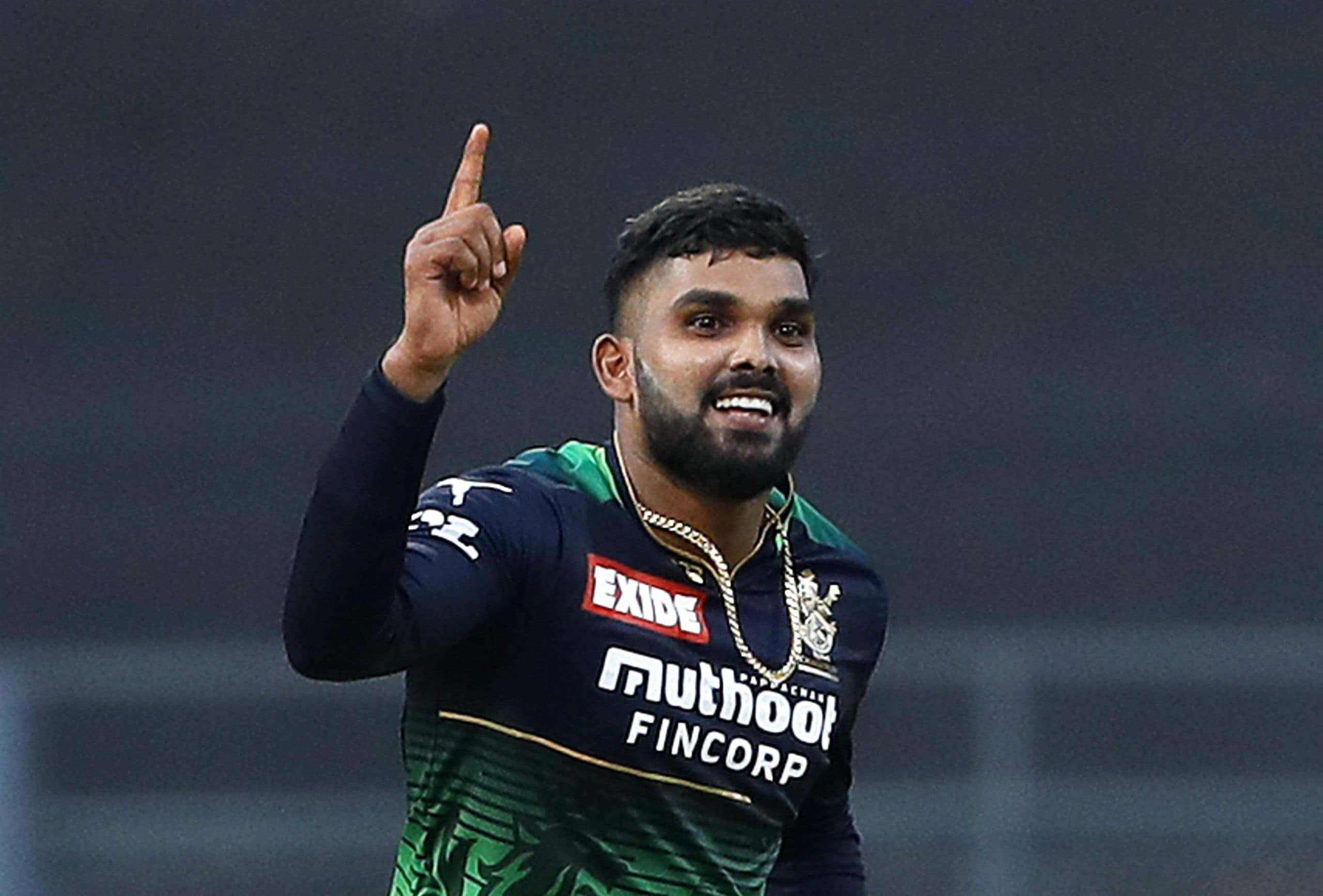 IPL 2022: वानिंदु हसरंगा पर्पल कैप की रेस में तेजी से बढ़े आगे, रबाड़ा और कुलदीप को छोड़ा पीछे