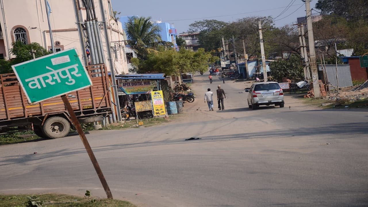 Jharkhand News: कभी धनबाद के वासेपुर में कैरेक्टर सर्टिफिकेट बनवाना नहीं था आसान, अधिकारी का छलका दर्द