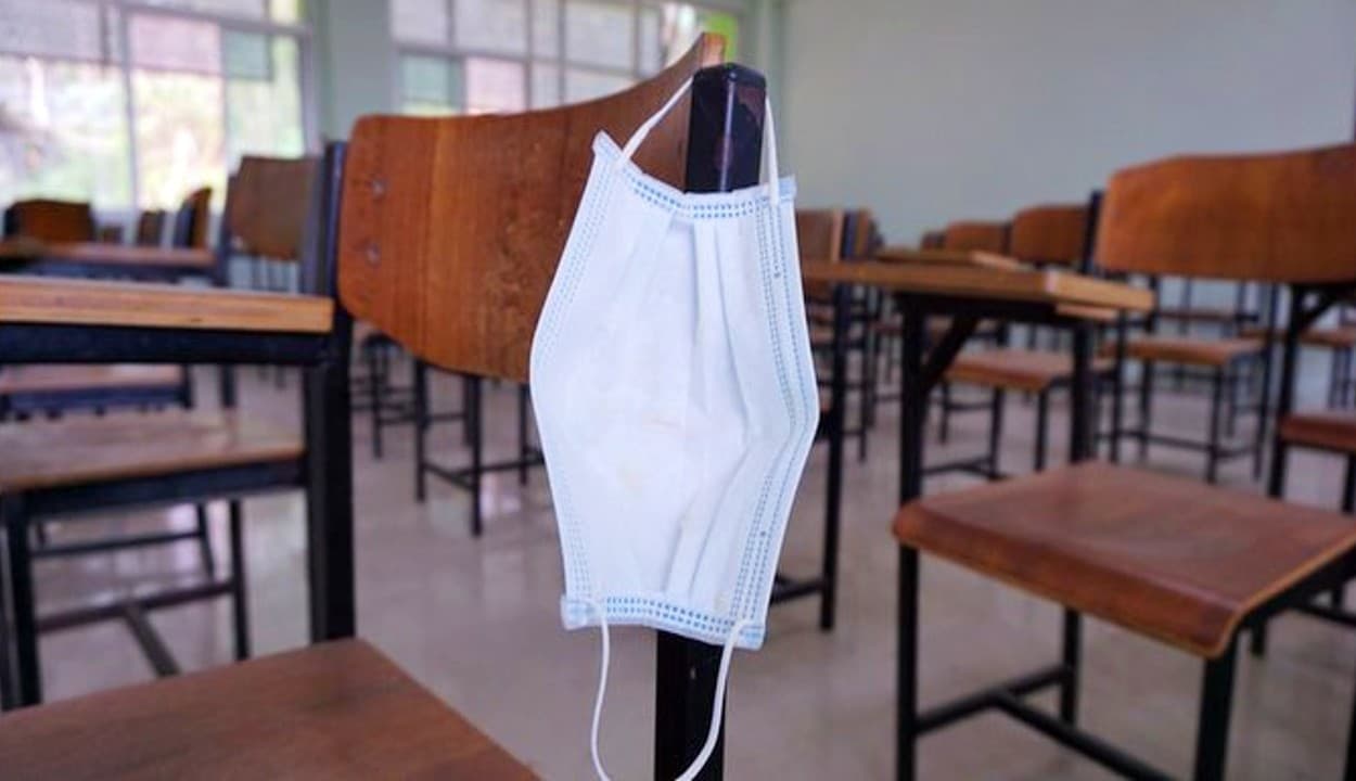 पश्चिम बंगाल में दो साल बाद कल से दोबारा खुलेंगे स्कूल, ममता बनर्जी सरकार ने जारी की अधिसूचना