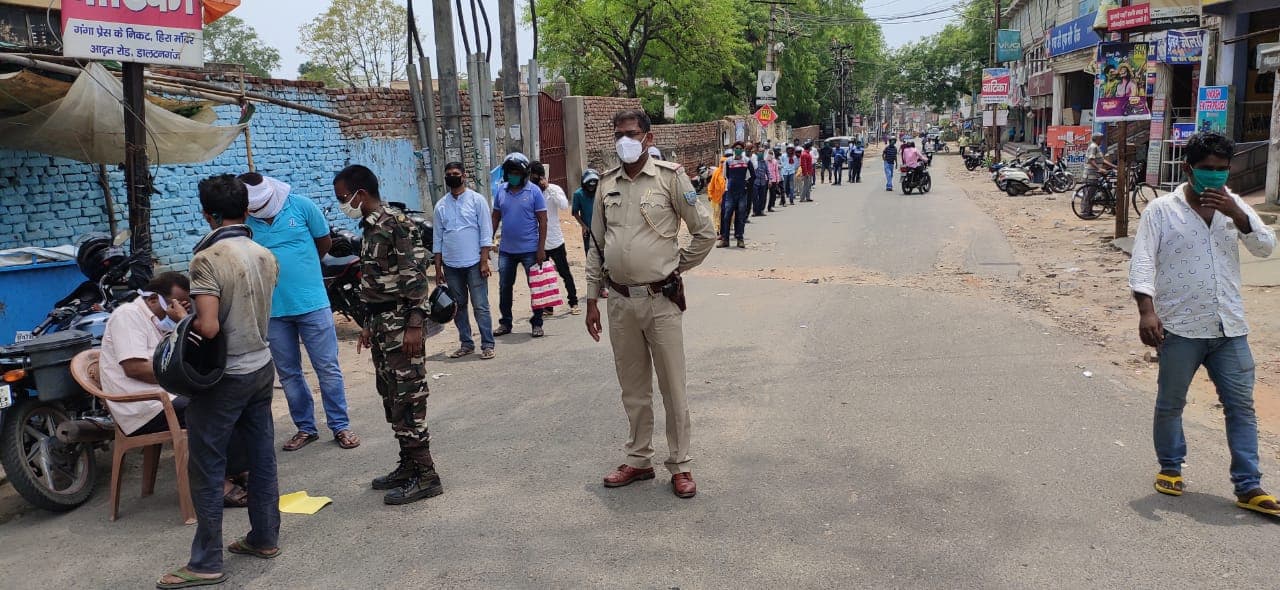 पलामू में लॉकडाउन उल्लंघन पर सख्ती, 65 दोपहिया वाहन जब्त