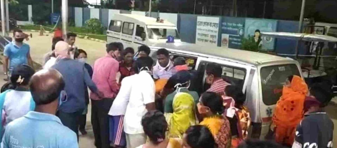 बीरभूम जिले में वज्रपात से चार युवकों की मौत, चार गंभीर