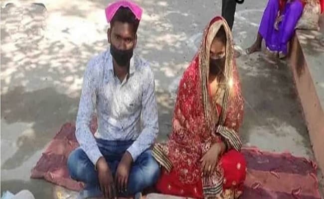 लॉकडाउन में शादी के लिए 80 किलोमीटर पैदल चली दूल्हन, लड़का के घर पहुंचकर किया विवाह