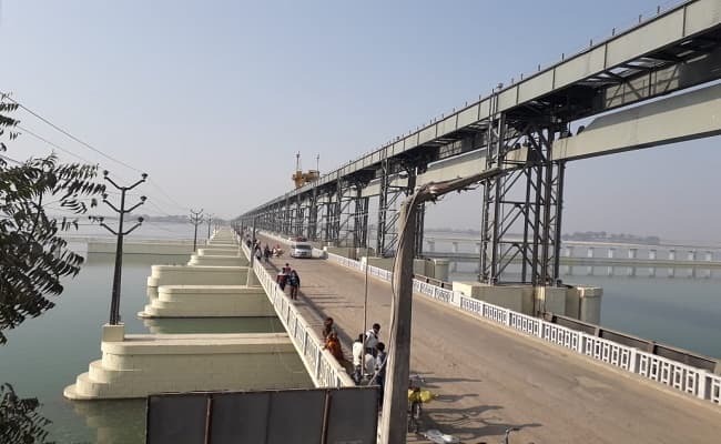 कोसी के जलस्तर में शुरू हुई बढ़ोतरी, करीब 01 लाख क्यूसेक पहुंचा बराज का डिस्चार्ज