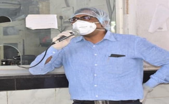 पटना डीएम ने लापरवाह अधिकारियों का वेतन रोका, मामले लंबित रहने के कारण बैठक में लगाई क्लास