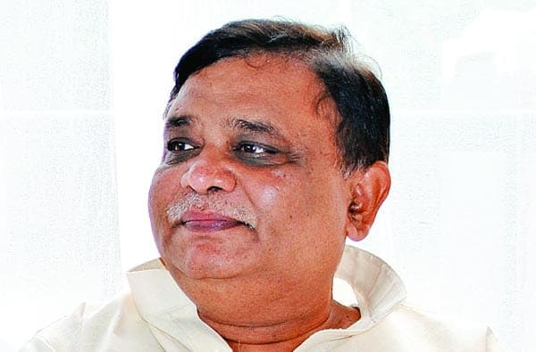 COVID-19 In UP: योगी सरकार के एक और मंत्री कोरोना की चपेट में, हाल में ही समारोह में शामिल हुए स्वास्थ्य राज्य मंत्री हुए पॉजिटिव...