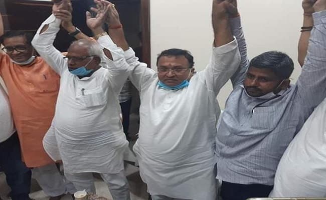 Bihar Election 2020: भागलपुर के पूर्व मेयर ने चुनाव नहीं लड़ने का लिया फैसला, एनडीए प्रत्याशी के समर्थन में अपना नामांकन लेंगे वापस