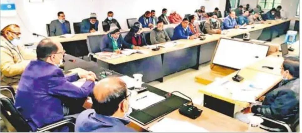 काम में लापरवाही पकड़े जाने पर बिहार में अफसरों पर 6.33 लाख का लगा जुर्माना, वसूली हुई शुरू