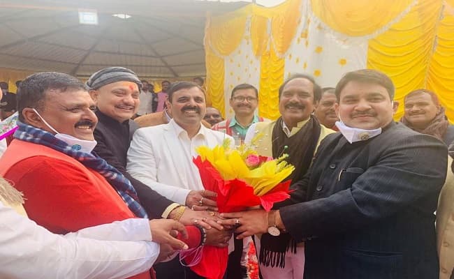 दही-चूड़ा पार्टी के बहाने जदयू ने बागी नेताओं को किया एकजुट, जल्द ही JDU में हो सकती है वापसी