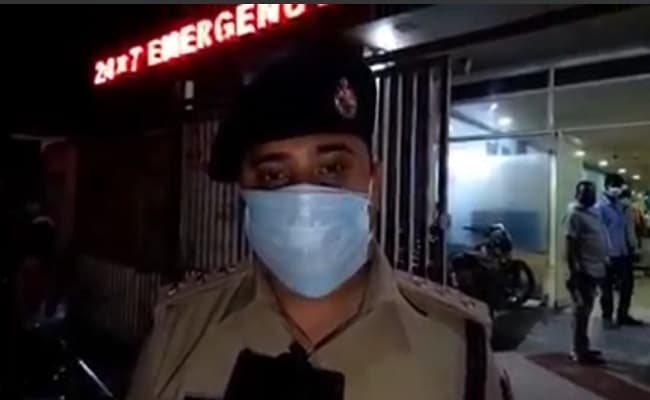 दिल्ली के सॉफ्टवेयर इंजीनियर की पटना में कोरोना से मौत, पत्नी ने लगाया अस्पताल में छेड़खानी का आरोप