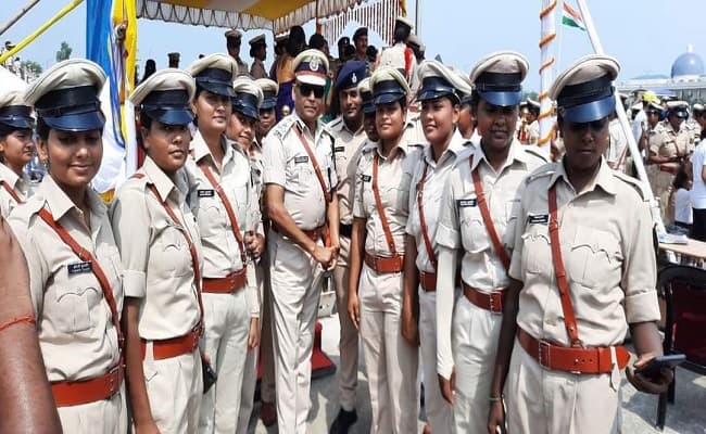 बिहार को पहली बार एक साथ मिलीं 619 महिला दारोगा, कल मुख्यमंत्री के सामने होगा सब-इंस्पेक्टर का पासिंग आउट परेड