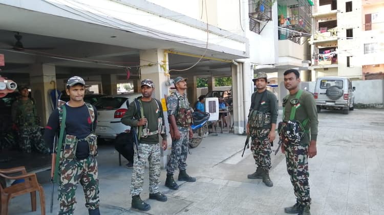 पटना पुलिस ने दीघा के कुख्यात नकटा गोप के बेटे सन्नी को दबोचा, प्रॉपर्टी डीलर हत्याकांड से जुड़ें है तार