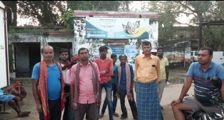 Panchayat elections 2021: नामांकन करा कर घर लौट रहे युवक की बस के छत से गिरने पर मौत