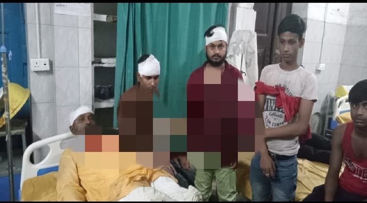 Muzaffarpur: EVM में गड़बड़ी की शिकायत लेकर जा रहे थे डीएम के पास, जीते हुए प्रत्याशी के समर्थकों ने जमकर पीटा